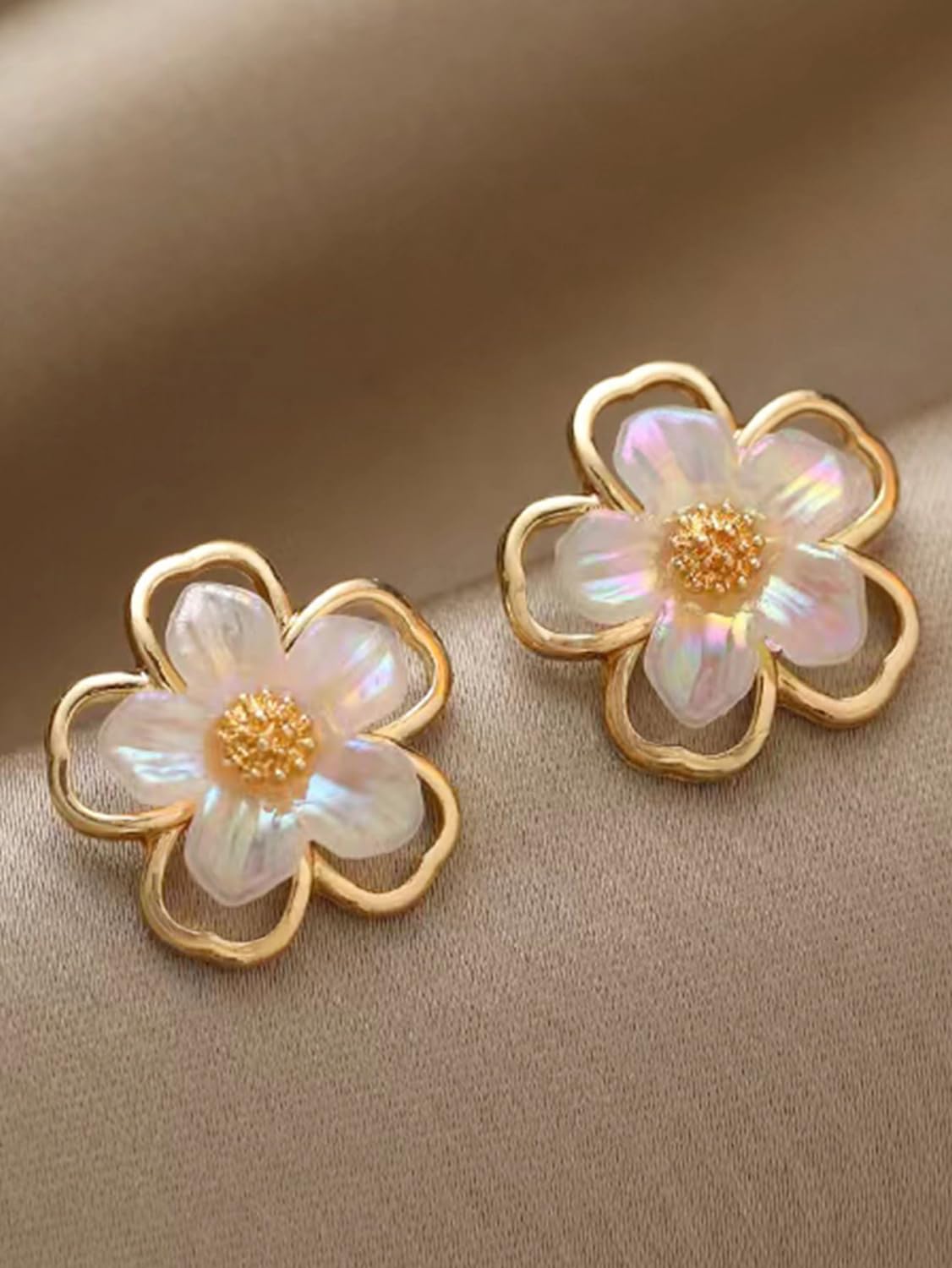 Latest Stylish Earrings for Women and Girls