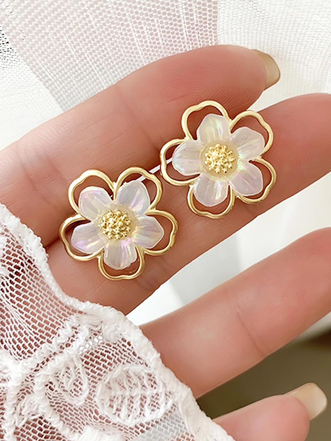 Latest Stylish Earrings for Women and Girls